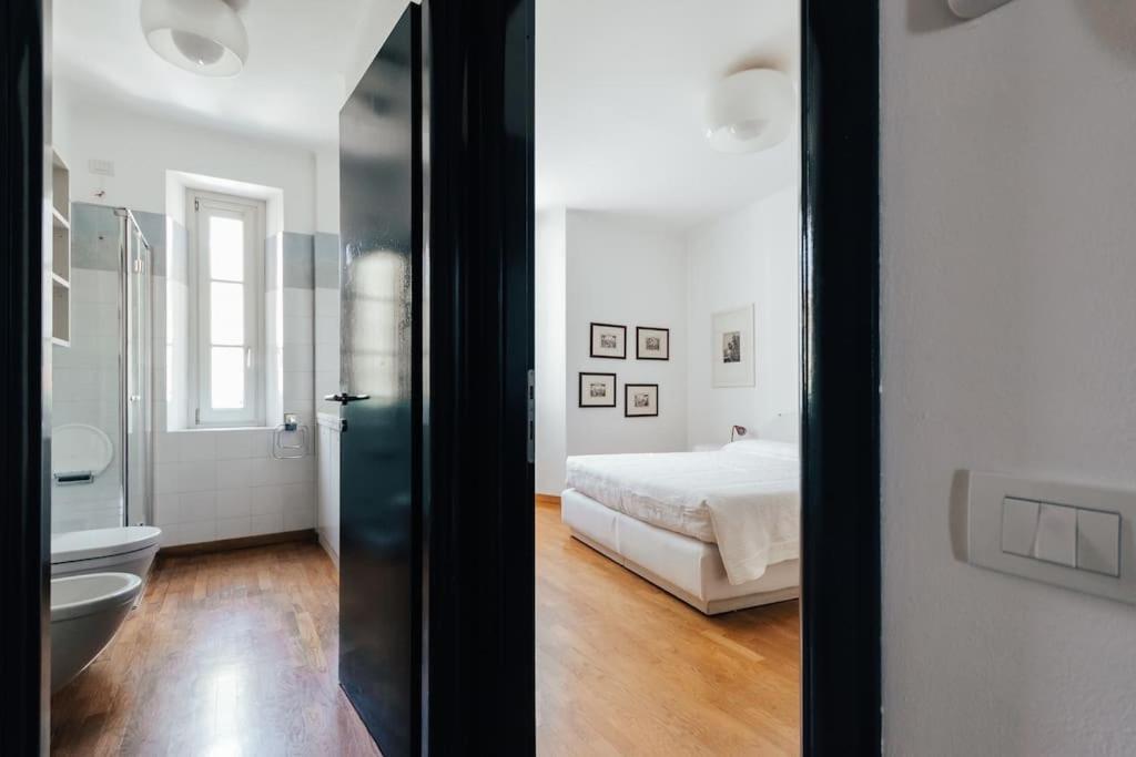 La Casa Di Isa Lägenhet Lecco Exteriör bild