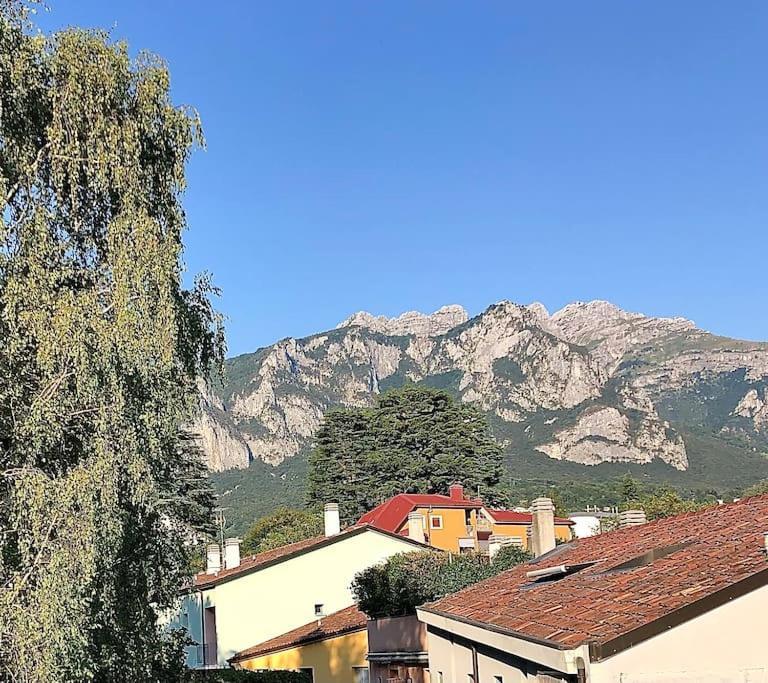 La Casa Di Isa Lägenhet Lecco Exteriör bild