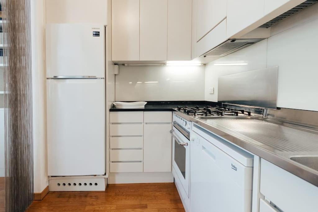 La Casa Di Isa Lägenhet Lecco Exteriör bild